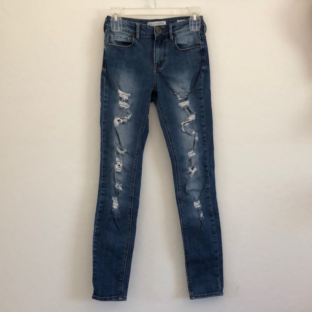 Bullhead Skinniest Distressed Jean